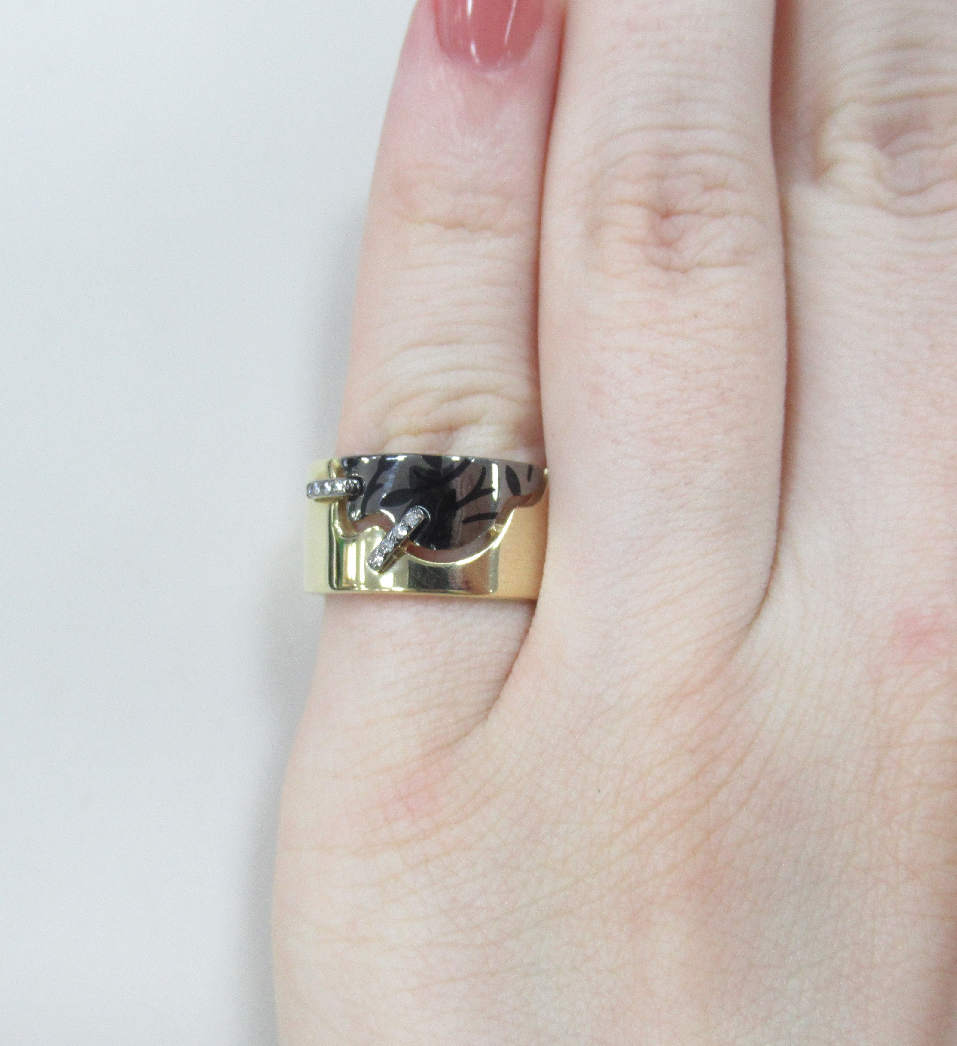 10311-001168 Кольцо (Au 585)